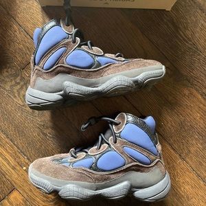 Yeezy 500 High Tyrian